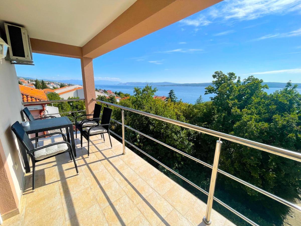 Apartment Nika 1 Dramalj Ngoại thất bức ảnh